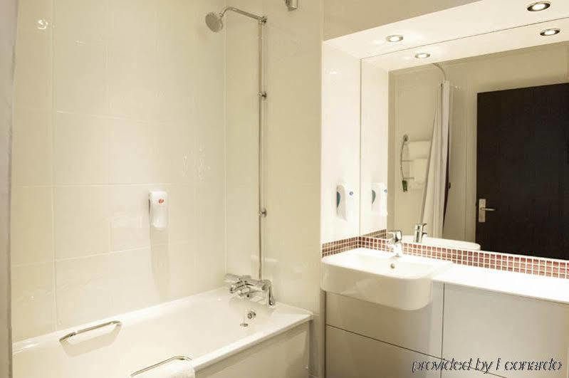 Premier Inn Canterbury City Centre Exteriér fotografie